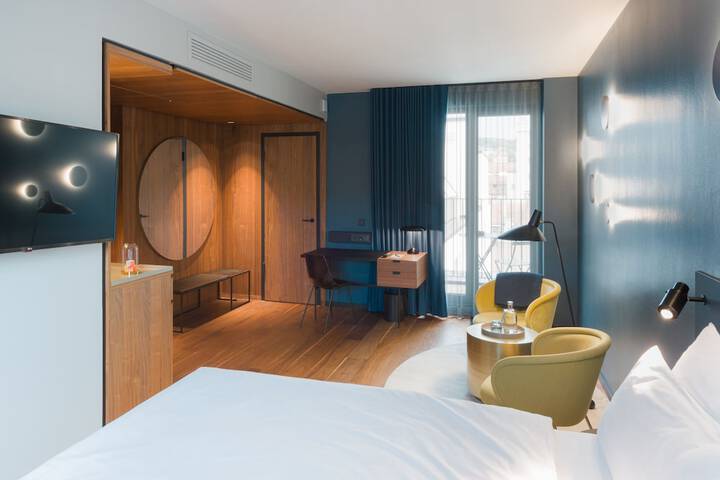 Room 29 of 95