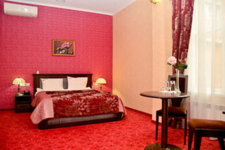 Room 18 of 30