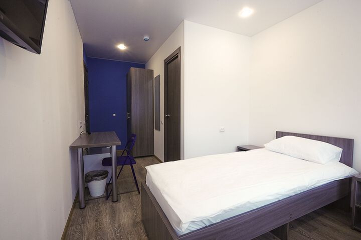 Room 14 of 28