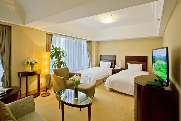 Room 6 of 41
