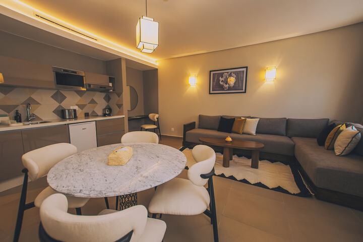 Room 21 of 43