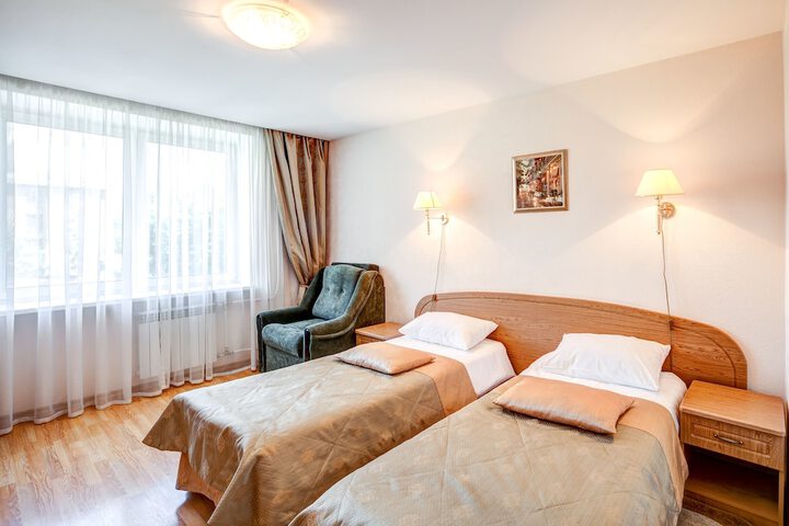 Room 8 of 52