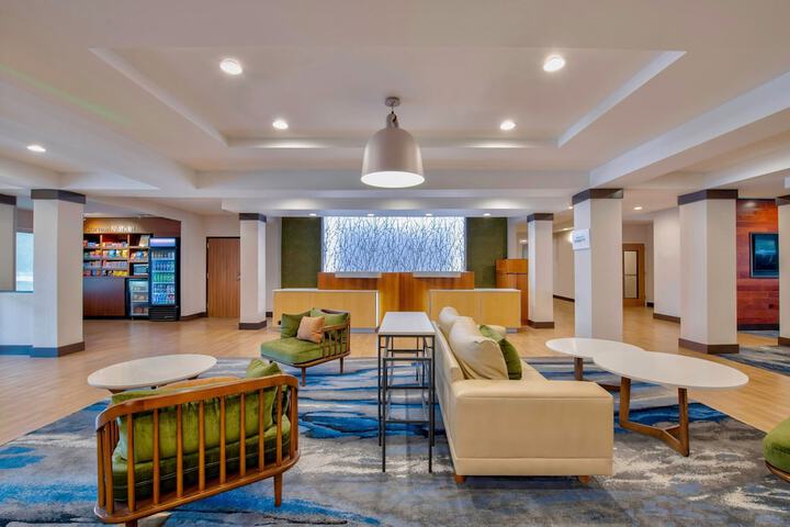 Guest Lobby