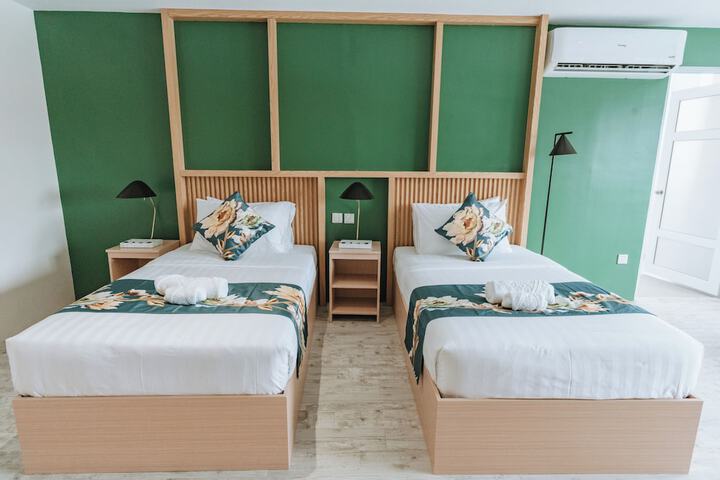 Room 18 of 72