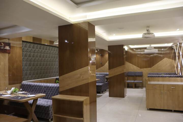 Hotel Interior 10 of 75