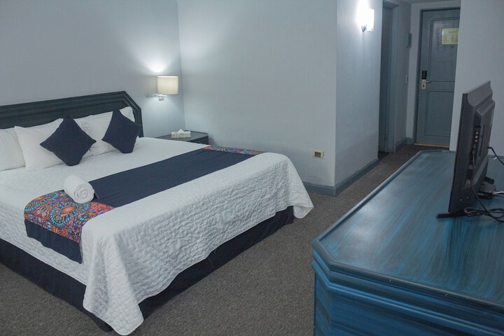 Room 9 of 149