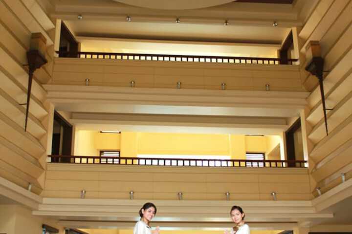 Hotel 70 of 76