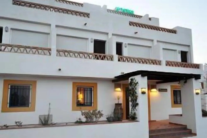 Hostal El Dorado Cabodegata