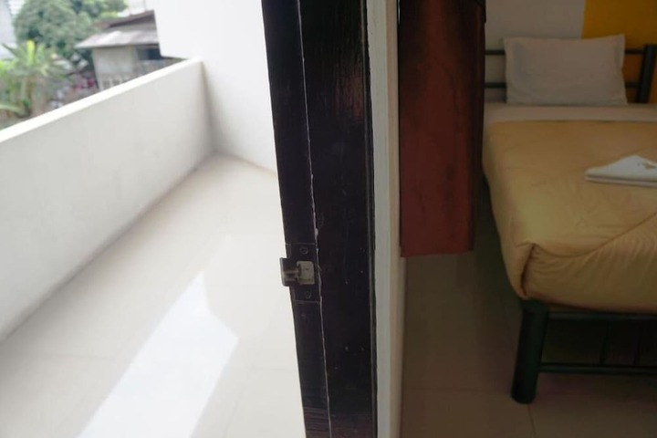 Room 20 of 64