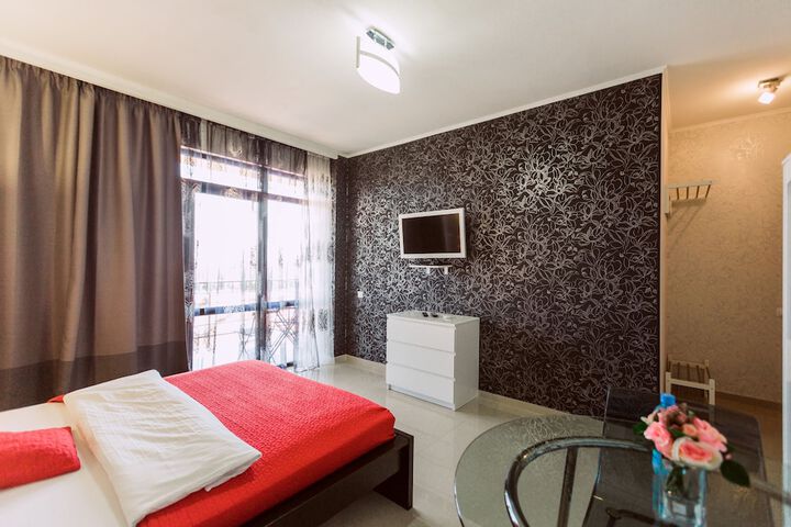 Room 2 of 64