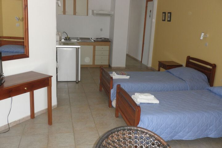 Room 7 of 51