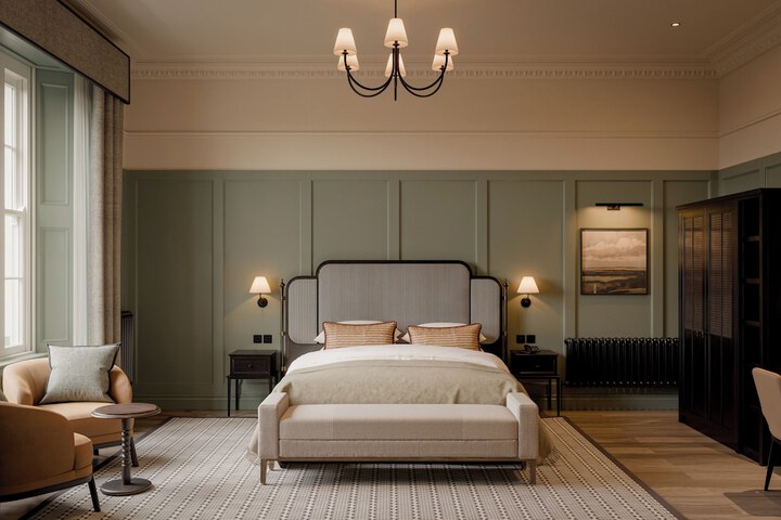 Room 4 of 8