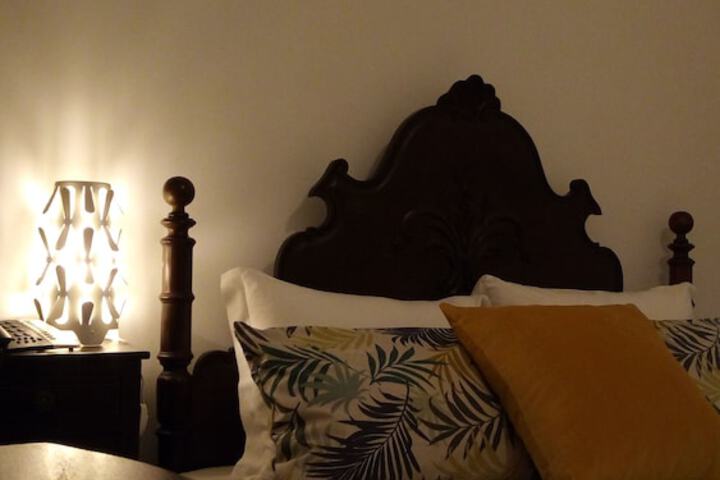 Room 25 of 83