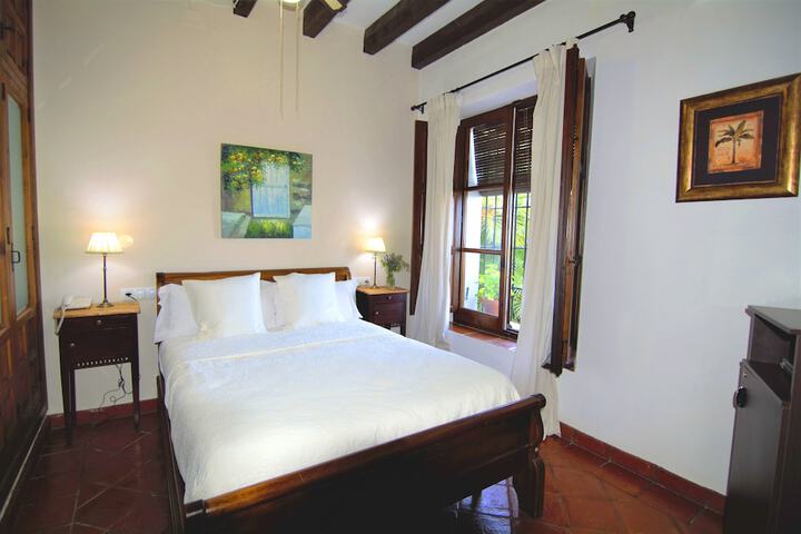 Room 50 of 98