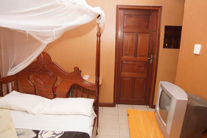 Room 38 of 72