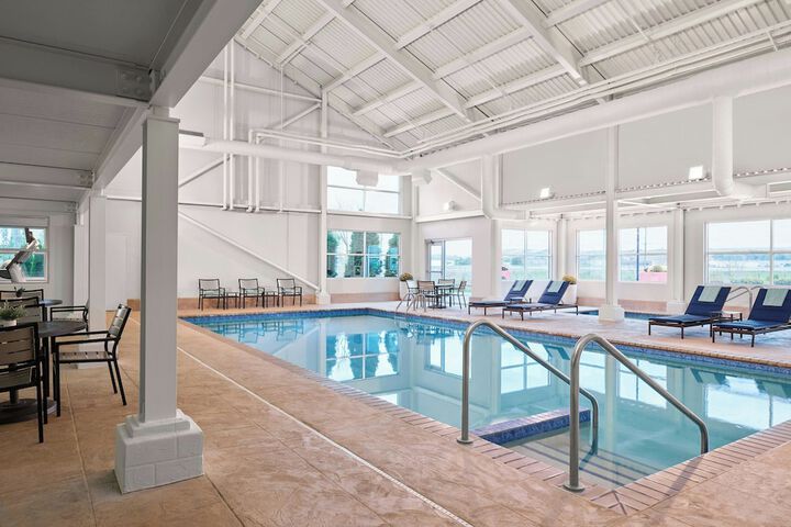 Pool 11 of 34