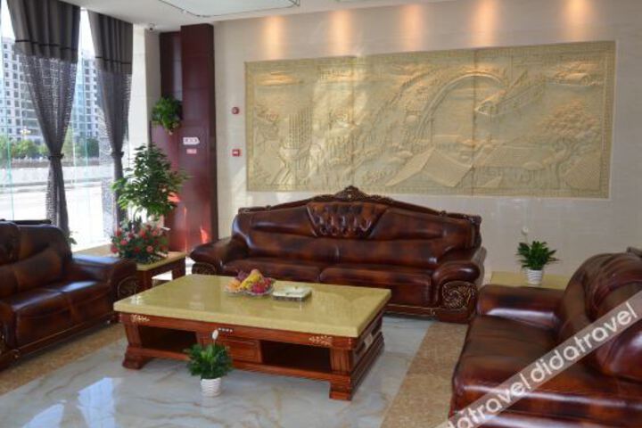 Hotel Interior 7 of 14