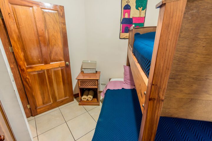 Room 13 of 74