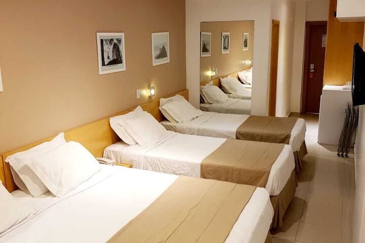 Room 13 of 26
