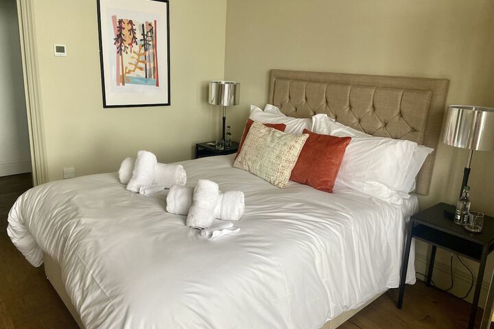 Room 4 of 45