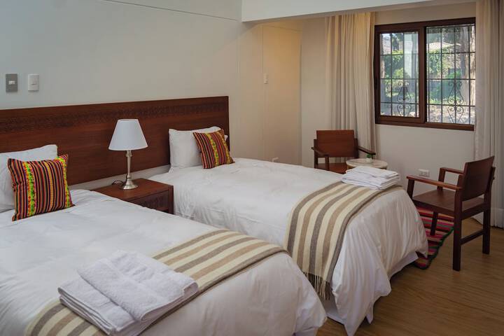 Room 10 of 51