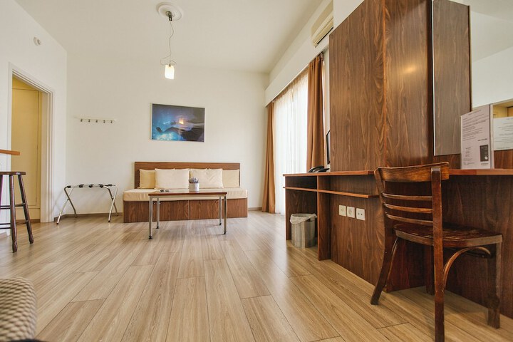 Room 12 of 55