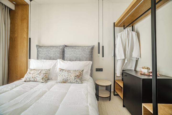 Room 25 of 155