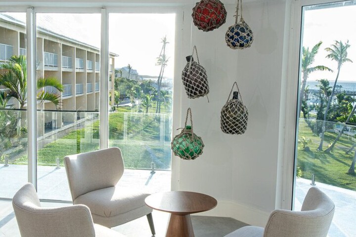 Guest Lobby
