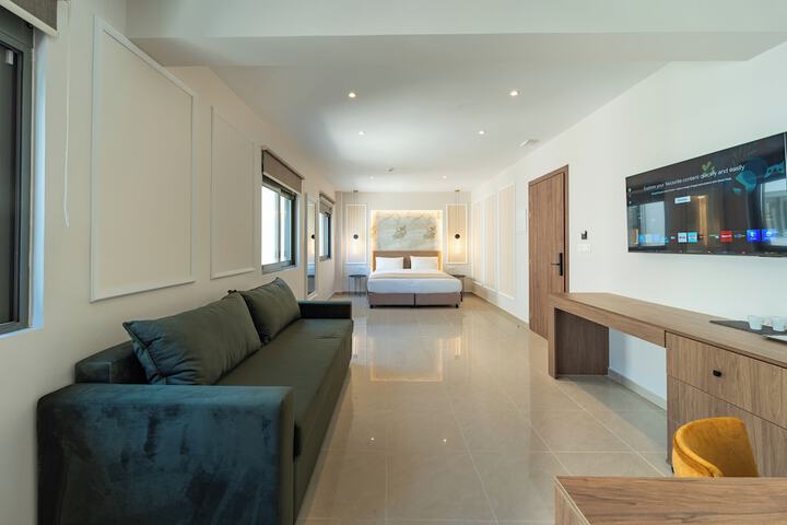 Room 27 of 187