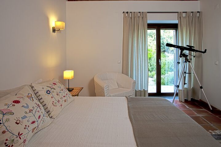 Room 2 of 44