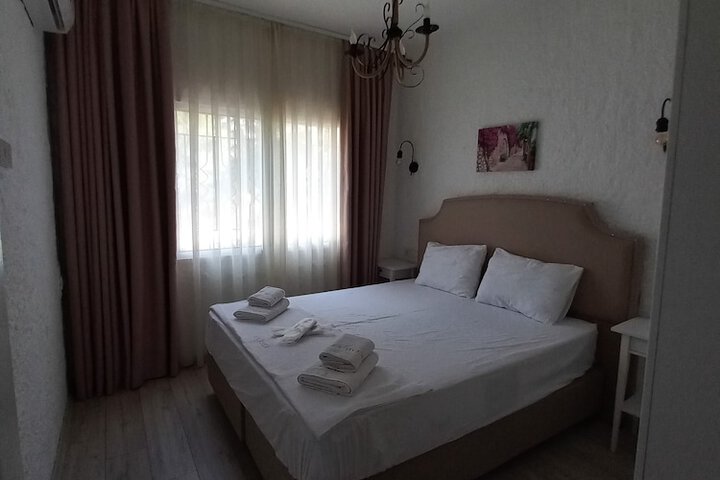 Room 7 of 56