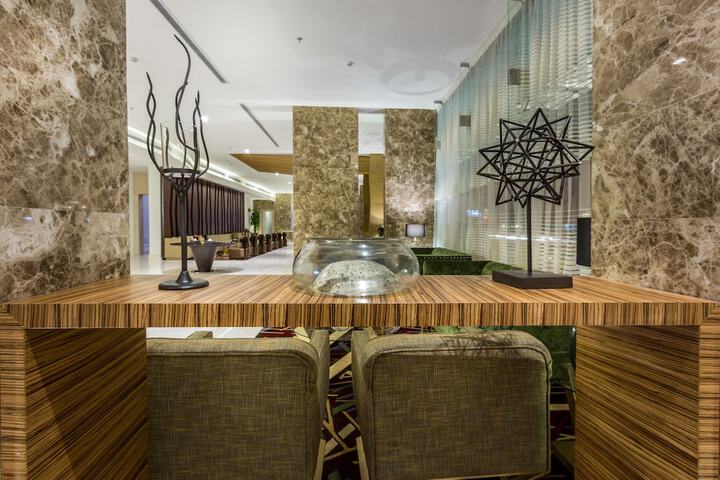 Hotel Interior 21 of 124