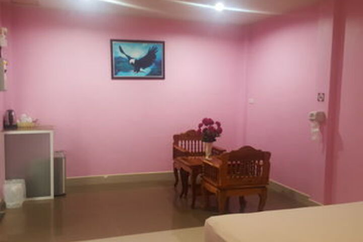 Room 29 of 35