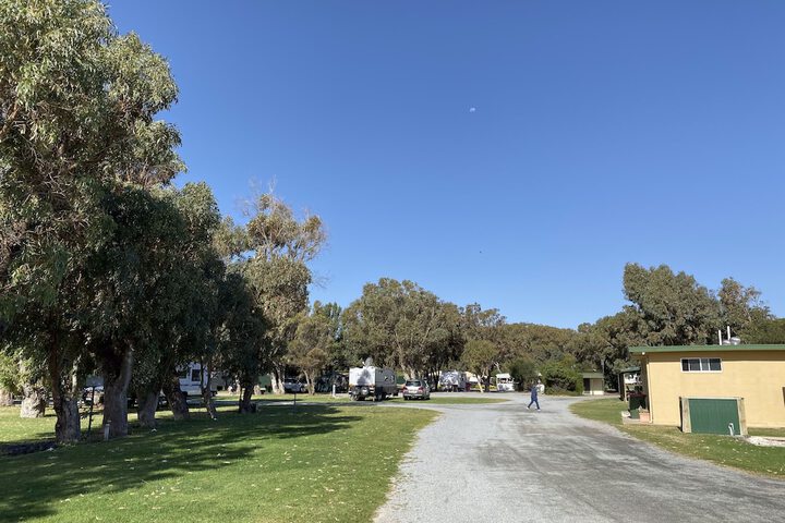 Property Grounds 34 of 40