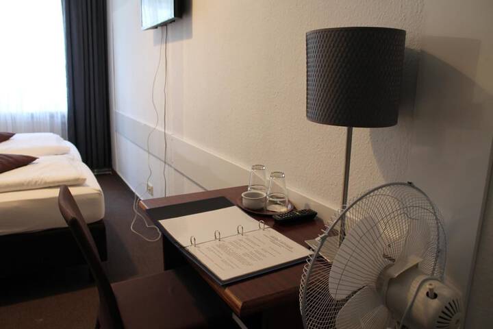 Room 29 of 51