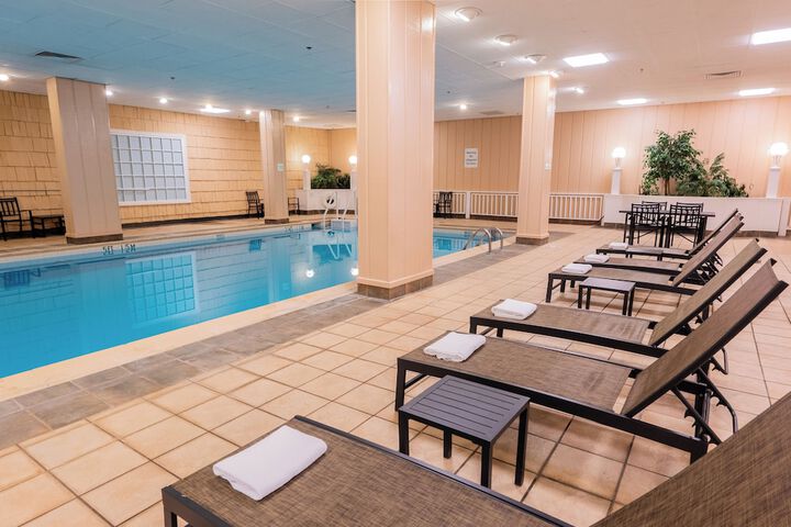 Pool 33 of 84