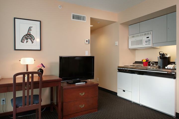 Private kitchenette