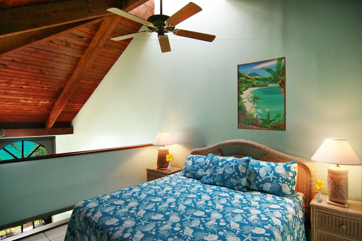 Room 4 of 186