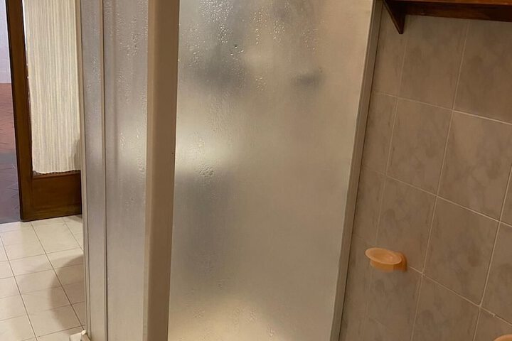 Room 56 of 100