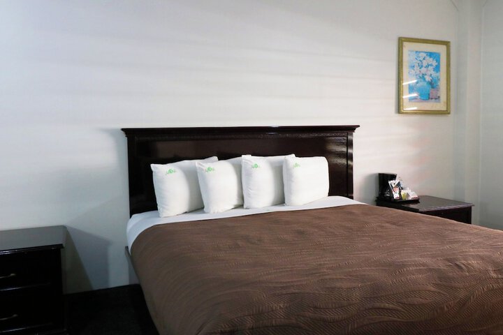 Room 11 of 58