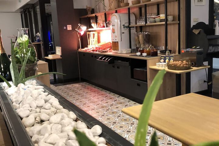 Dining 117 of 136