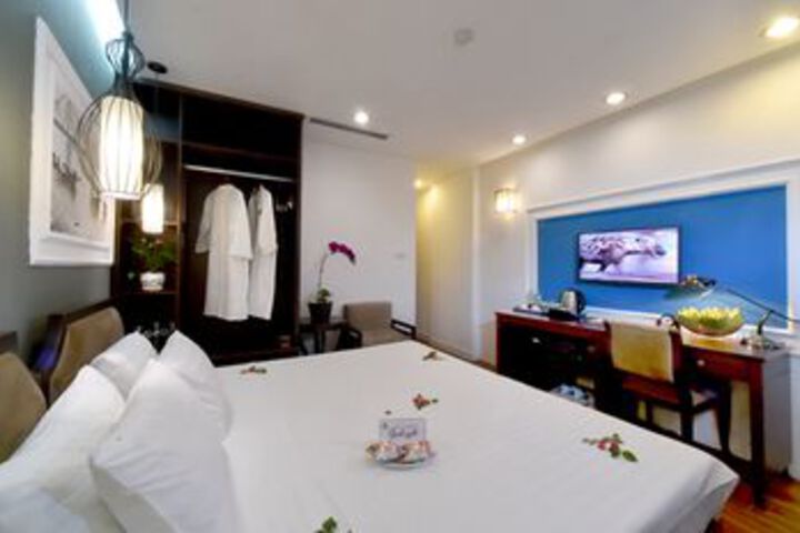 Room 57 of 84
