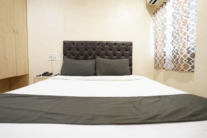 Room 19 of 32