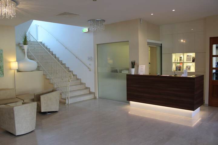 Hotel Interior 4 of 32