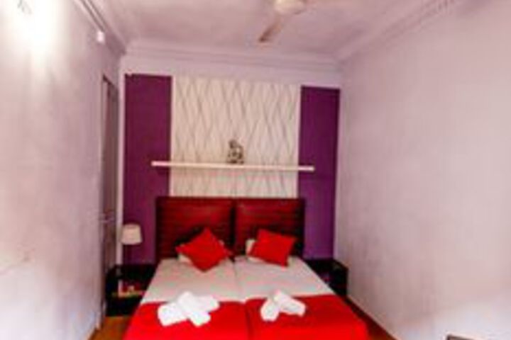 Room 14 of 63