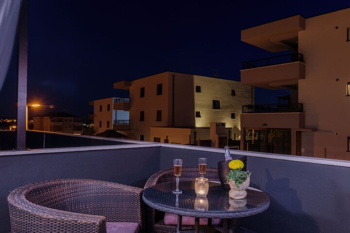 Terrace/Patio 13 of 23