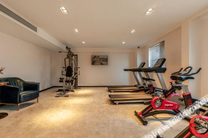 Health and Fitness 2 of 33