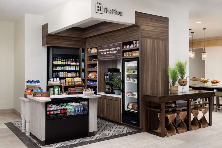 Snack bar
