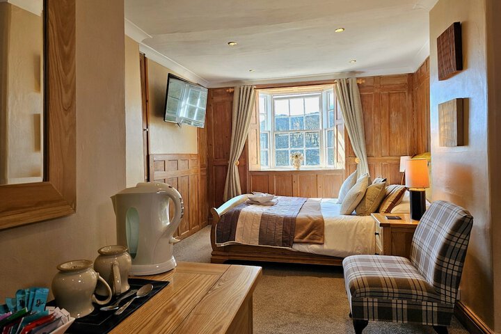 Room 15 of 46