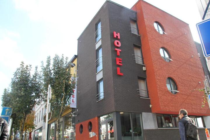 Photo 12